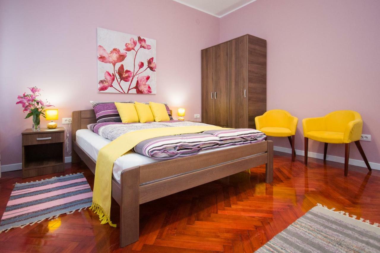 Romance Beograd Bagian luar foto