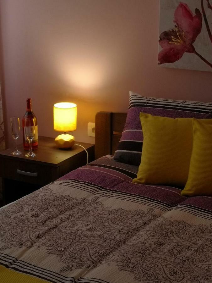 Romance Beograd Bagian luar foto
