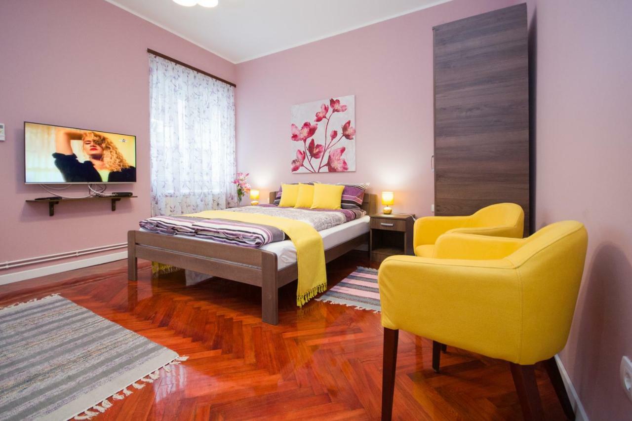 Romance Beograd Bagian luar foto