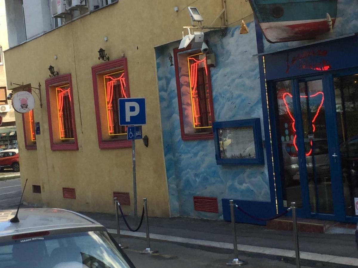 Romance Beograd Bagian luar foto