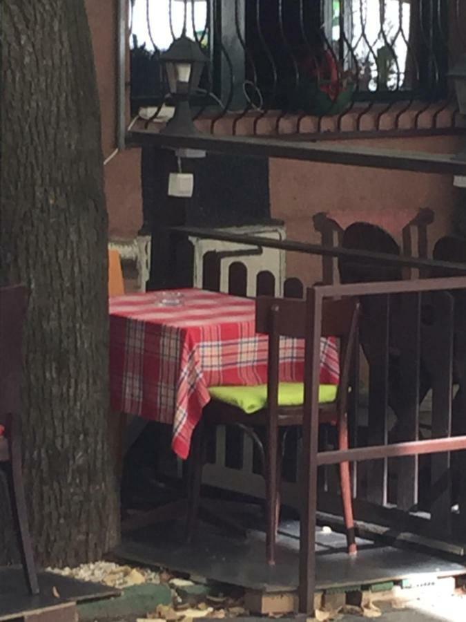 Romance Beograd Bagian luar foto